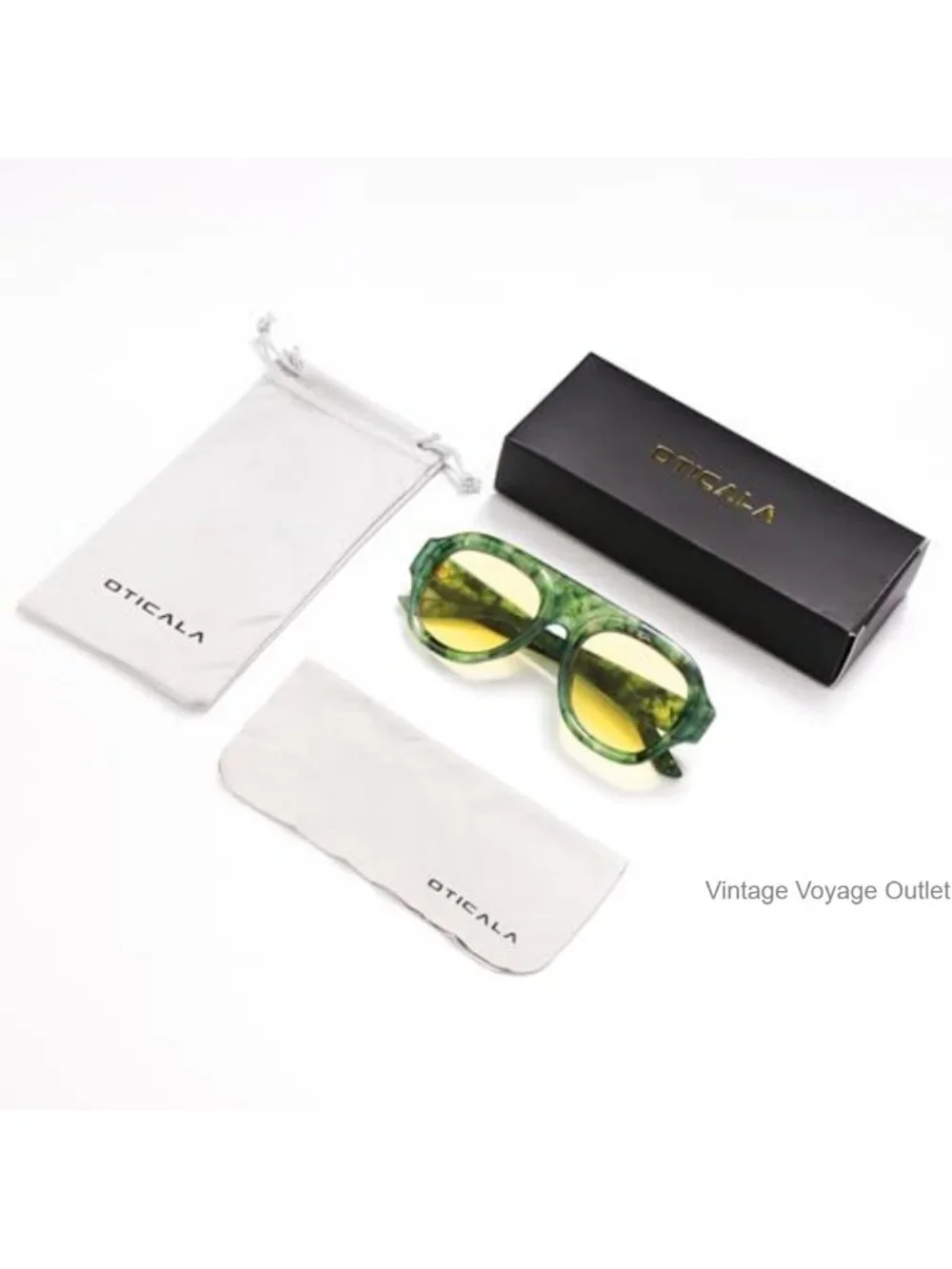 Retro Oversized Square Aviator Sunglasses Women UV Protection Plastic Frame